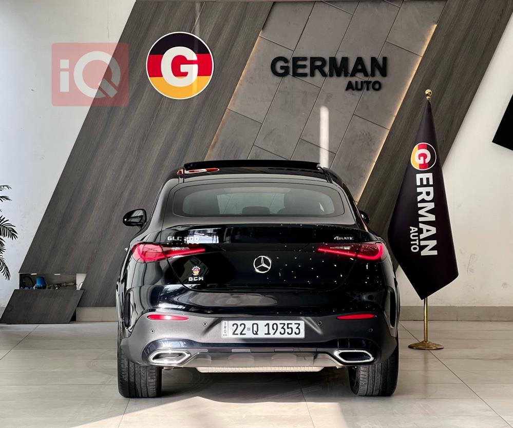 مێرسێدس بێنز GLC